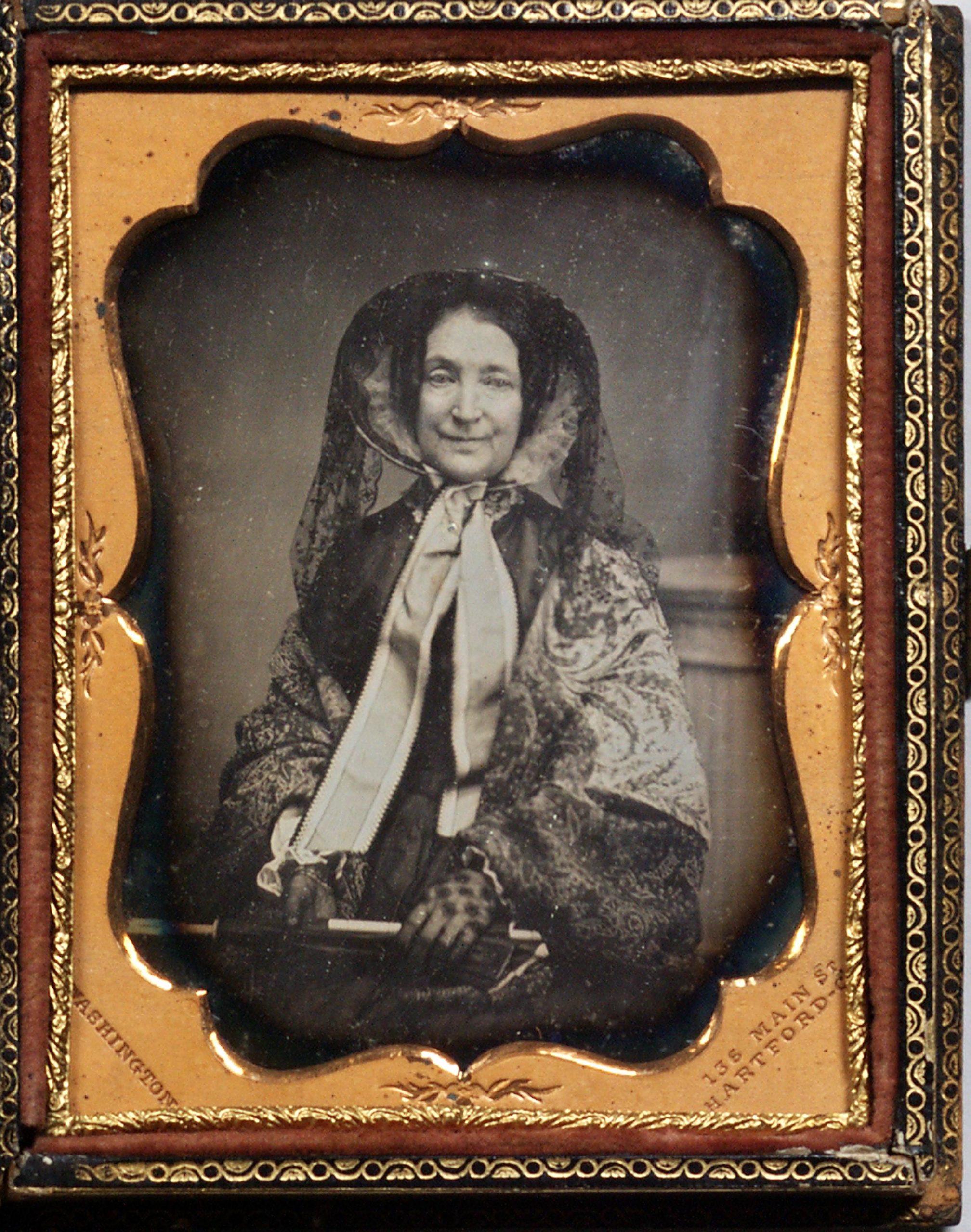 sigourney-scaled.jpg